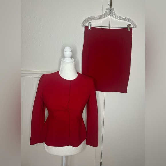 Ann Taylor Red Mini Pencil Skirt for Work SET size 2P - Picture 1 of 8